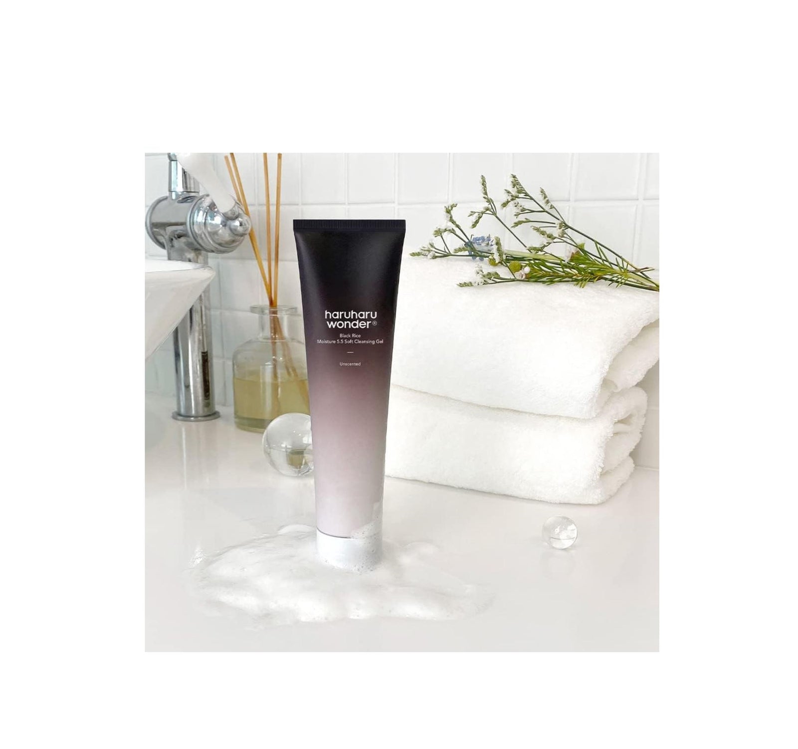 Black Rice Moisture 5.5 Soft Cleansing Gel