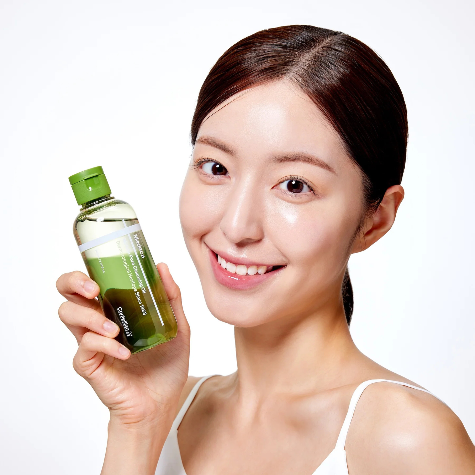 Madeca Matcha Pore Cleansing Oil 200ml